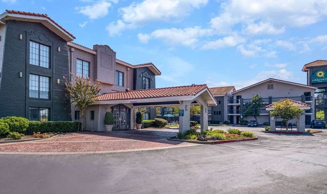 La Quinta Inn Sacramento North Exterior