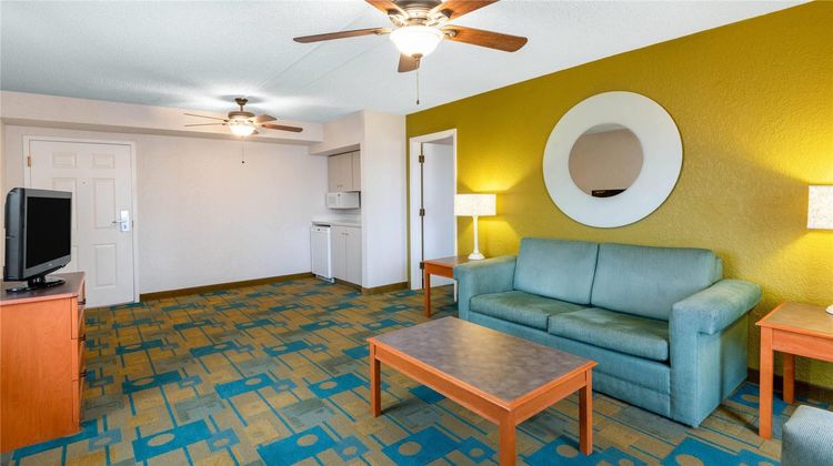 Travelodge Amarillo West Medical Center Suite