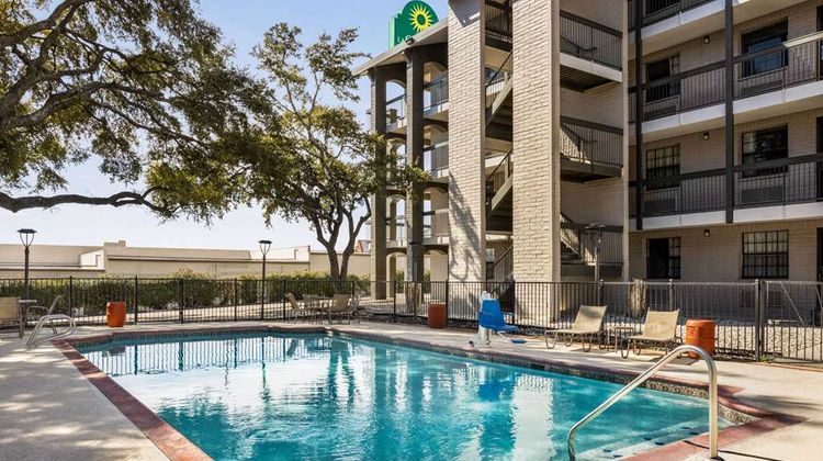 La Quinta Inn San Antonio I-35 N Pool