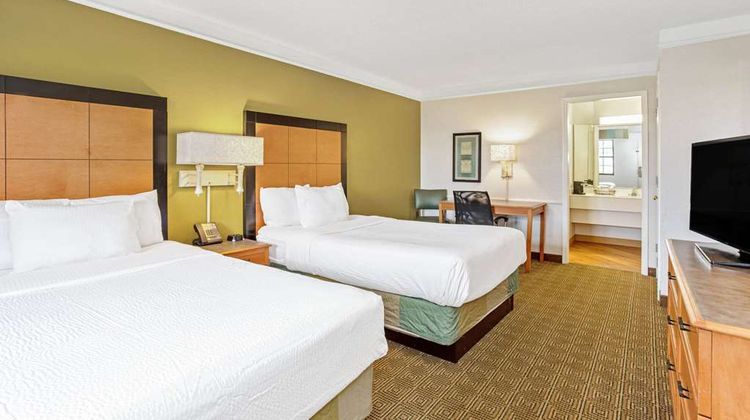 La Quinta Inn Orlando Airport West Room