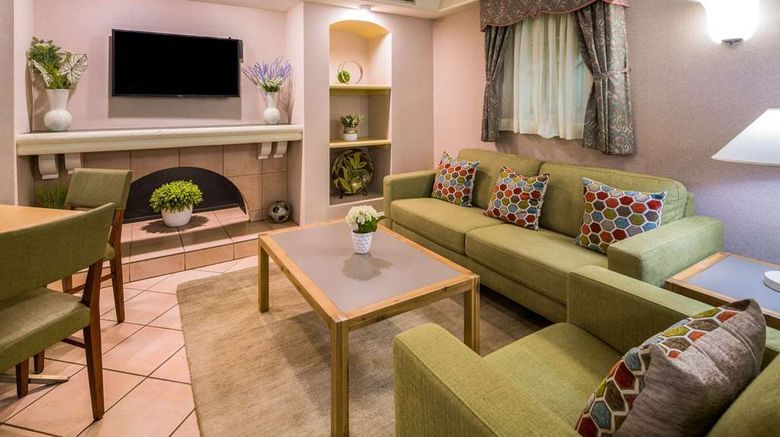 Days Inn by Wyndham San Diego Vista Lobby. Images powered by <a href="https://iceportal.shijigroup.com" target="_blank" rel="noopener">Ice Portal</a>.
