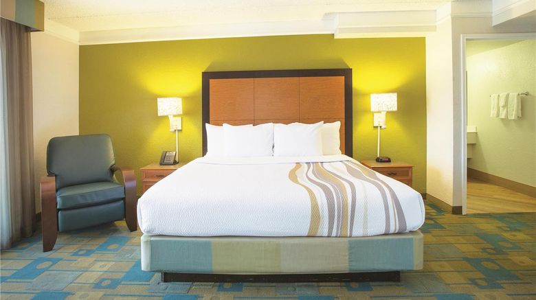 <b>La Quinta Inn San Diego Chula Vista Suite</b>. Images powered by <a href="https://iceportal.shijigroup.com/" title="IcePortal" target="_blank">IcePortal</a>.