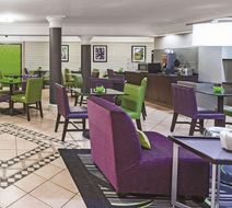 Travelodge by Wyndham Houston Cy-Fair Lobby