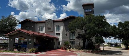 Travelodge by Wyndham Houston Cy-Fair Exterior
