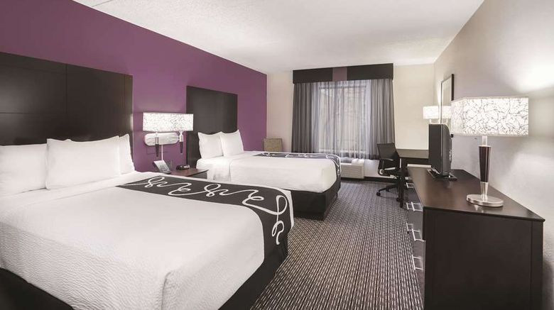 <b>La Quinta Inn Fresno Yosemite Room</b>. Images powered by <a href="https://iceportal.shijigroup.com/" title="IcePortal" target="_blank">IcePortal</a>.