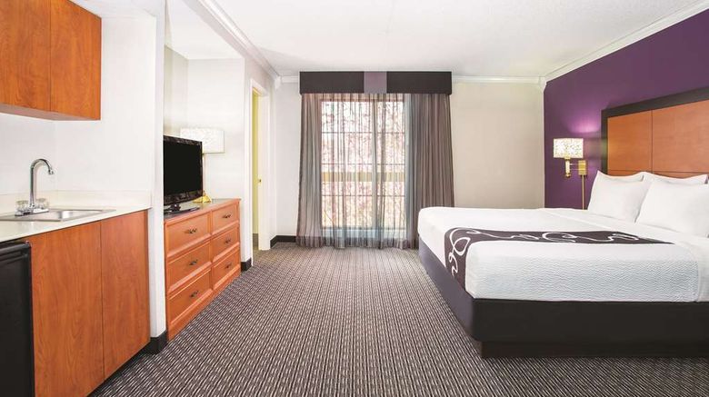 <b>La Quinta Inn Denver Westminster Suite</b>. Images powered by <a href="https://iceportal.shijigroup.com/" title="IcePortal" target="_blank">IcePortal</a>.