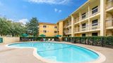 Super 8 by Wyndham The Woodlands North Pool