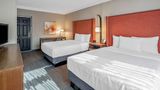 La Quinta Inn & Suites by Wyndham Room