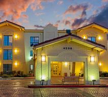 La Quinta Inn Santa Fe Exterior