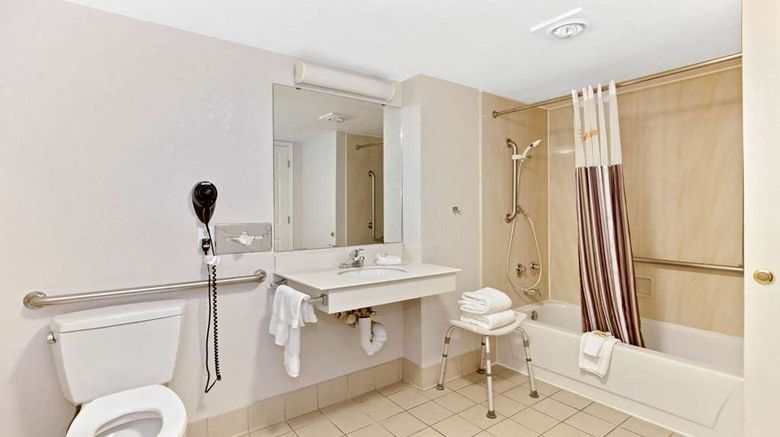 <b>La Quinta Inn Santa Fe Room</b>. Images powered by <a href="https://iceportal.shijigroup.com/" title="IcePortal" target="_blank">IcePortal</a>.