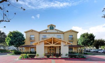 La Quinta Inn & Suites Irvine Spectrum