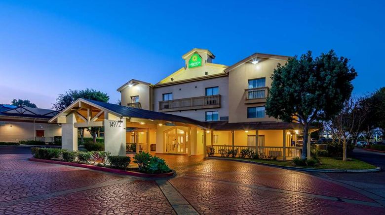 <b>La Quinta Inn & Suites Irvine Spectrum Exterior</b>. Images powered by <a href="https://iceportal.shijigroup.com/" title="IcePortal" target="_blank">IcePortal</a>.