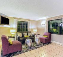 La Quinta San Angelo Inn & Conf Center Lobby