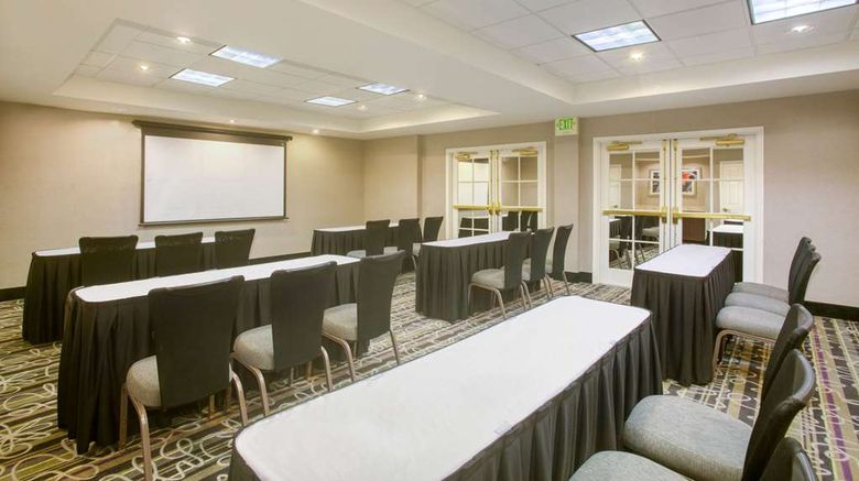 <b>La Quinta Inn & Stes St Louis Westport Meeting</b>. Images powered by <a href="https://iceportal.shijigroup.com/" title="IcePortal" target="_blank">IcePortal</a>.