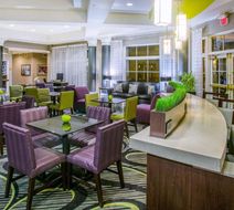 La Quinta Inn & Stes St Louis Westport Lobby