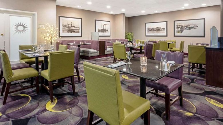 <b>La Quinta Inn & Suites Tacoma - Seattle Restaurant</b>. Images powered by <a href="https://iceportal.shijigroup.com/" title="IcePortal" target="_blank">IcePortal</a>.