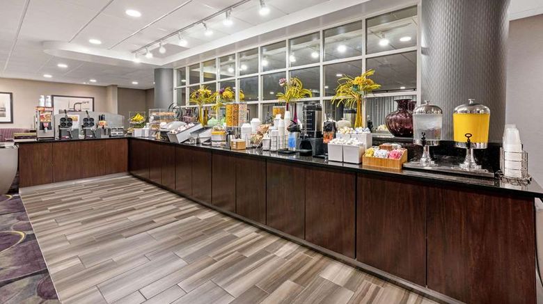<b>La Quinta Inn & Suites Tacoma - Seattle Other</b>. Images powered by <a href="https://iceportal.shijigroup.com/" title="IcePortal" target="_blank">IcePortal</a>.