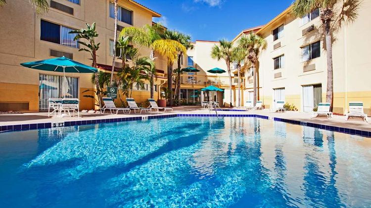 La Quinta Inn Tampa Bay Clearwater Arpt Pool