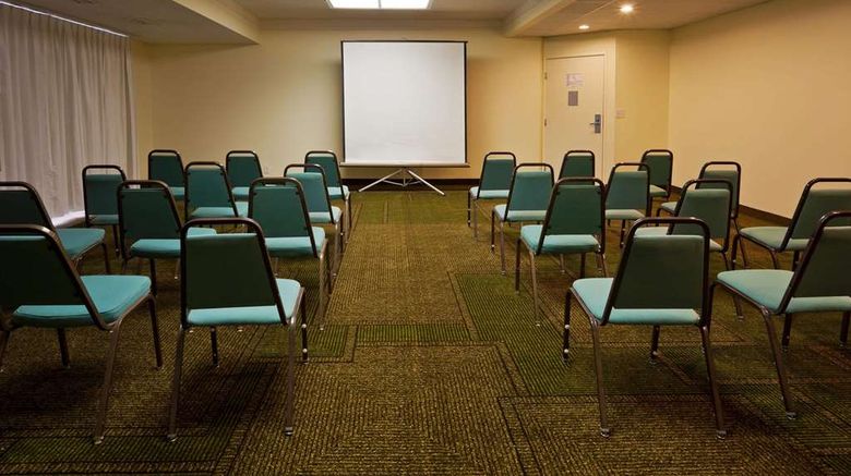 <b>La Quinta Inn Tampa Bay Clearwater Arpt Meeting</b>. Images powered by <a href="https://iceportal.shijigroup.com/" title="IcePortal" target="_blank">IcePortal</a>.