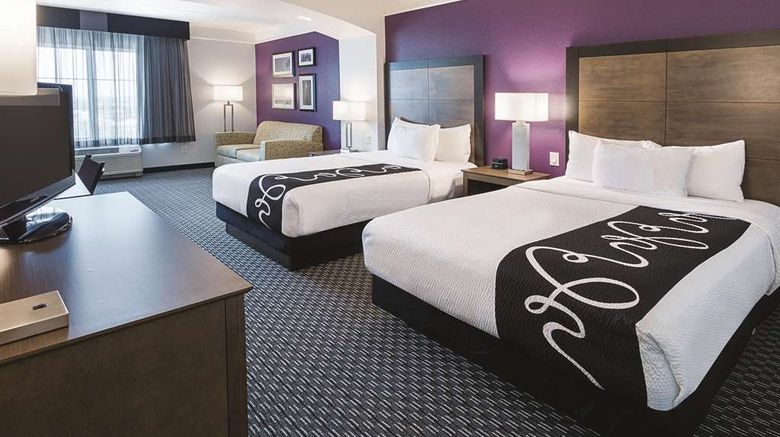 <b>La Quinta Inn & Stes-Dallas Arlington N Room</b>. Images powered by <a href="https://iceportal.shijigroup.com/" title="IcePortal" target="_blank">IcePortal</a>.