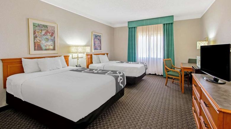 <b>La Quinta Inn Las Cruces Mesilla Valley Room</b>. Images powered by <a href="https://iceportal.shijigroup.com/" title="IcePortal" target="_blank">IcePortal</a>.