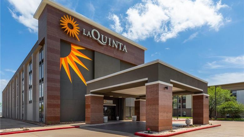 La Quinta Inn Houston Stafford/Sugarland Exterior. Images powered by <a href="https://iceportal.shijigroup.com" target="_blank" rel="noopener">Ice Portal</a>.