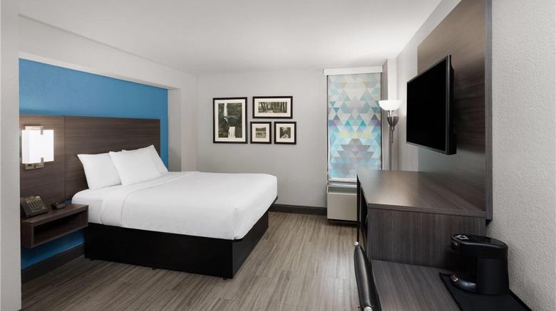 <b>La Quinta Inn Houston Stafford/Sugarland Room</b>. Images powered by <a href="https://iceportal.shijigroup.com/" title="IcePortal" target="_blank">IcePortal</a>.