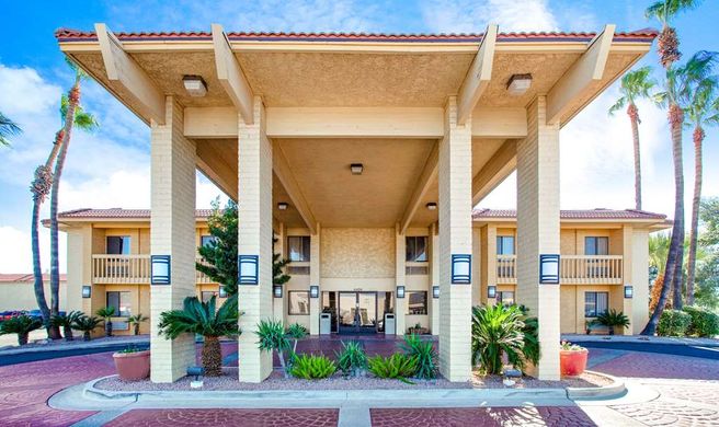 La Quinta Inn Tucson East Exterior