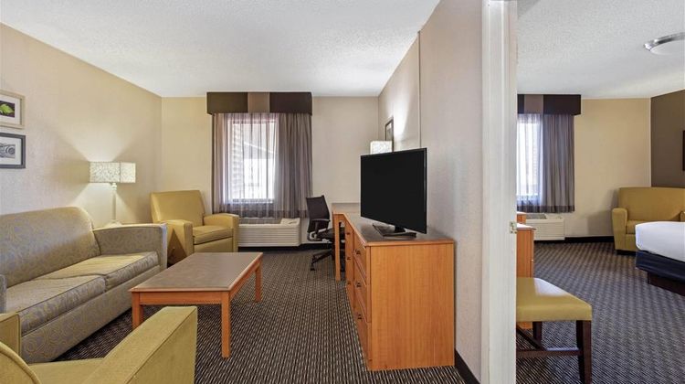 La Quinta Inn Tucson East Suite
