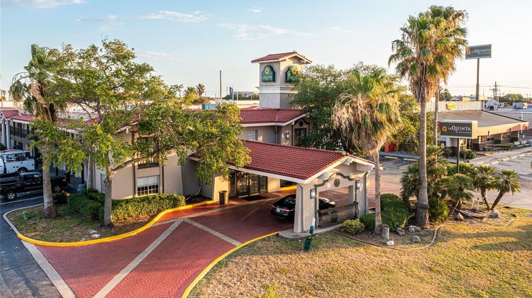 La Quinta Inn Corpus Christi North Exterior