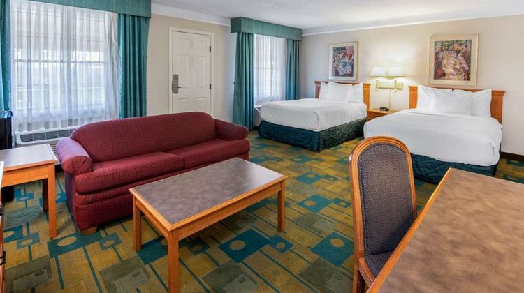 La Quinta Inn San Antonio Vance Jackson Suite