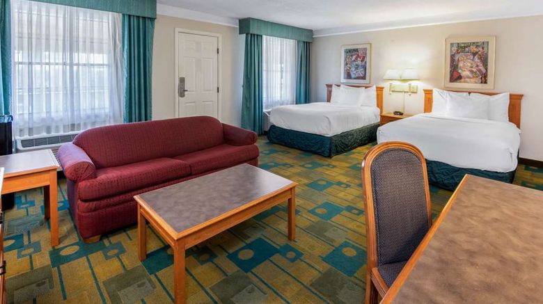 <b>La Quinta Inn San Antonio Vance Jackson Suite</b>. Images powered by <a href="https://iceportal.shijigroup.com/" title="IcePortal" target="_blank">IcePortal</a>.