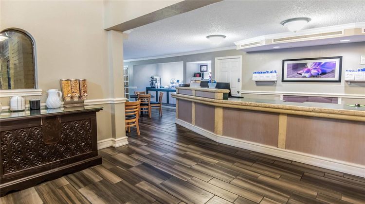 La Quinta Inn San Antonio Vance Jackson Lobby