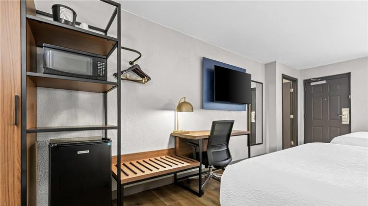 La Quinta Inn Huntsville Research Park Room
