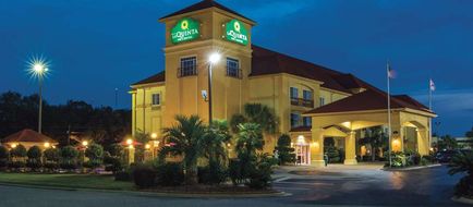 La Quinta Inn/Stes by Wyndham Prattville Exterior