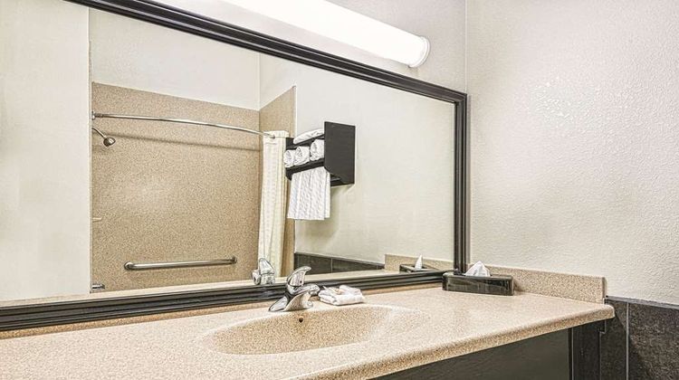 La Quinta Inn & Suites Laredo Airport Room