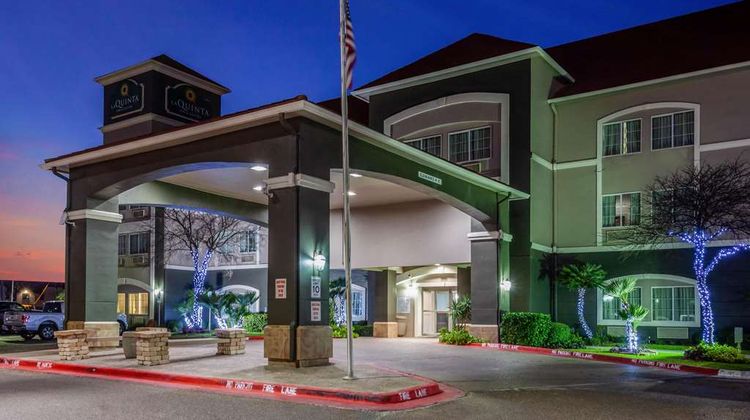 La Quinta Inn & Suites Laredo Airport Exterior