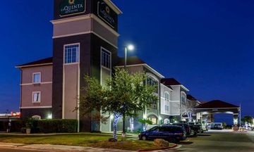La Quinta Inn & Suites Laredo Airport