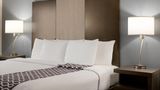 <b>La Quinta Inn Peru Suite</b>. Images powered by <a href="https://iceportal.shijigroup.com/" title="IcePortal" target="_blank">IcePortal</a>.