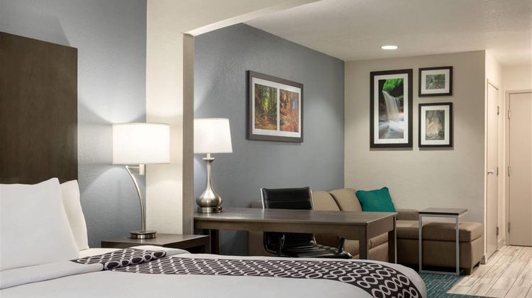 La Quinta Inn Peru Suite