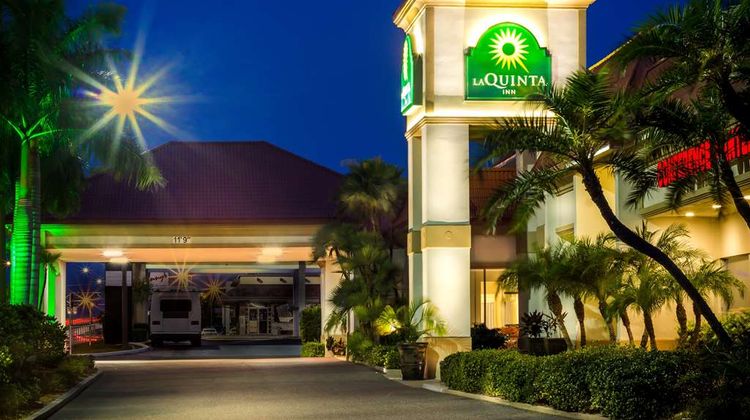 La Quinta Inn Clearwater Central Exterior
