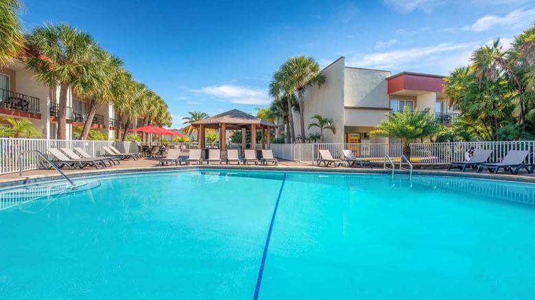 <b>La Quinta Inn Clearwater Central Pool</b>. Images powered by <a href="https://iceportal.shijigroup.com/" title="IcePortal" target="_blank">IcePortal</a>.