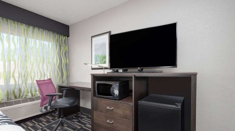 La Quinta Inn El Dorado Room
