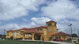 <b>La Quinta Inn & Suites Kerrville Exterior</b>. Images powered by <a href="https://iceportal.shijigroup.com/" title="IcePortal" target="_blank">IcePortal</a>.