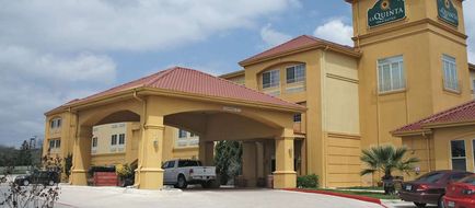 La Quinta Inn & Suites Kerrville Exterior
