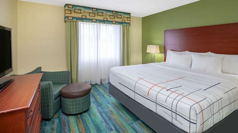 <b>Wingate by Wyndham Valdosta/Moody AFB Room</b>. Images powered by <a href="https://iceportal.shijigroup.com/" title="IcePortal" target="_blank">IcePortal</a>.