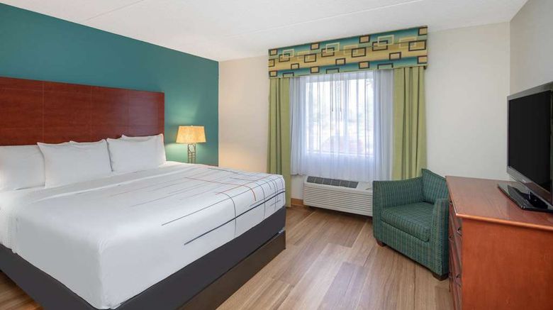 <b>Wingate by Wyndham Valdosta/Moody AFB Room</b>. Images powered by <a href="https://iceportal.shijigroup.com/" title="IcePortal" target="_blank">IcePortal</a>.