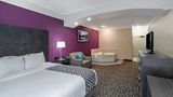 La Quinta Inn & Suites Albany Suite