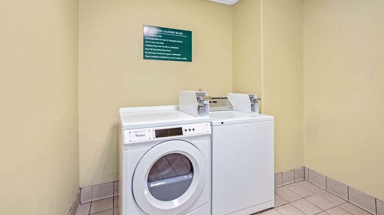 <b>La Quinta Inn & Suites Airport Other</b>. Images powered by <a href="https://iceportal.shijigroup.com/" title="IcePortal" target="_blank">IcePortal</a>.