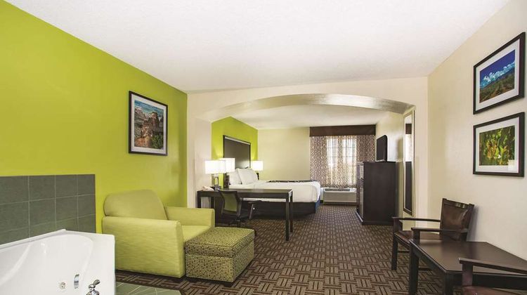 La Quinta Inn & Suites Fruita Suite